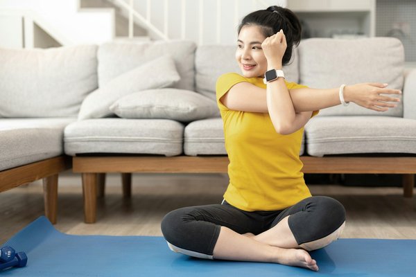 Débuter en yoga : le guide essentiel pour novices